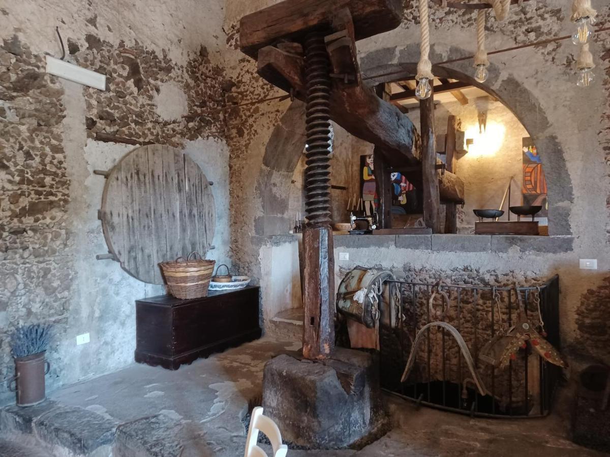 Il Tanaceto Hotel Castiglione De Sicilia Bagian luar foto