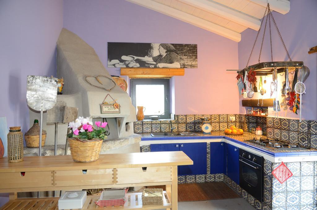 Il Tanaceto Hotel Castiglione De Sicilia Bagian luar foto